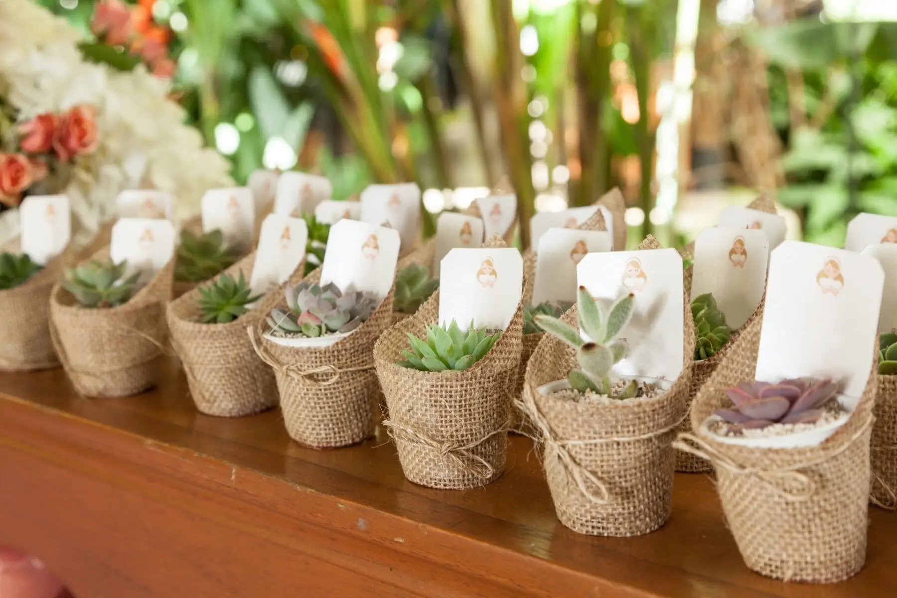 How Eco-Friendly Party Supplies Can Help You Host a Beautiful, Sustainable Wedding