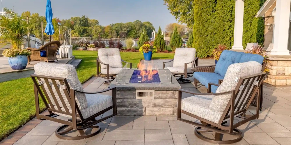 Eco-Friendly Landscapes Enhance Reading Retreats