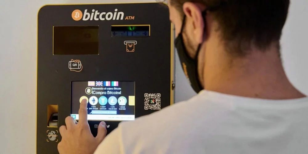How to Use a Crypto ATM to Enhance Your Book Shopping Experience